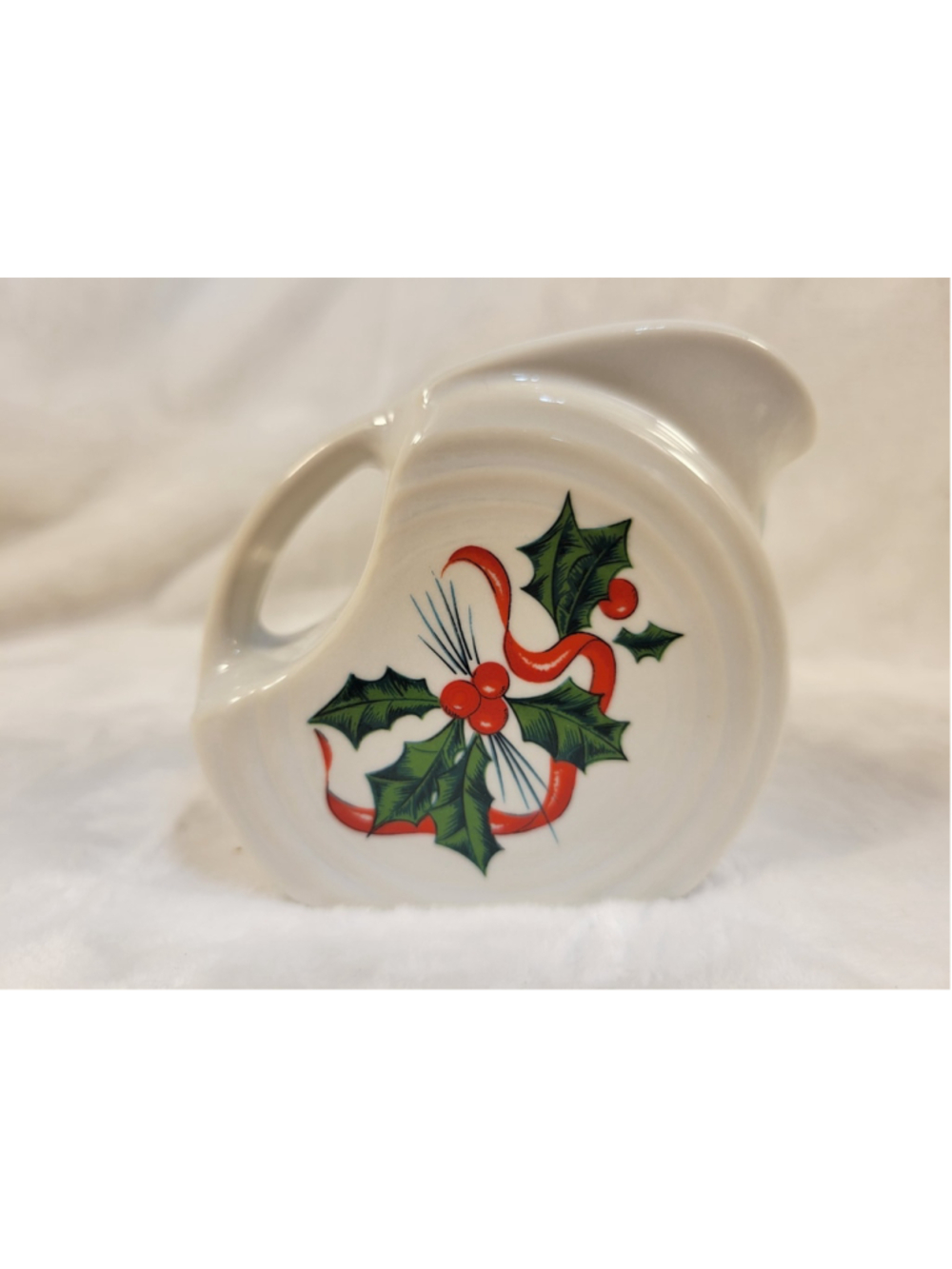 FIESTA Mini Disc Disk Pitcher Holly Ribbon Christmas Creamer White 3.25"